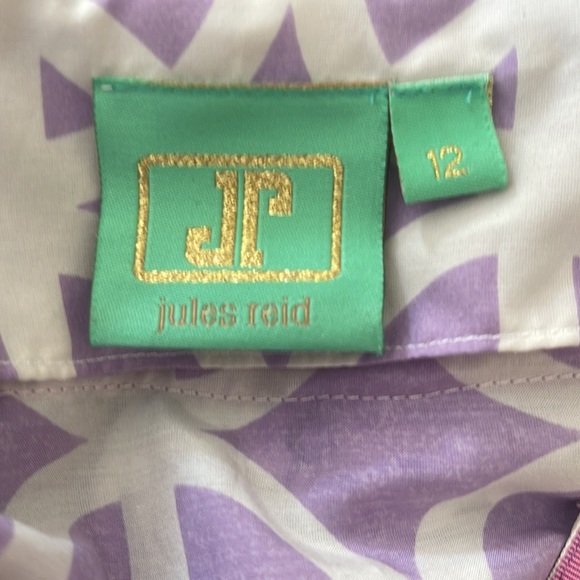 Peace Sign Tunic Perfect for Spring and Summer - Picture 6 of 7